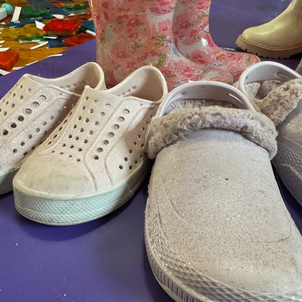 Size 7/8 slip on  waterproof shoes